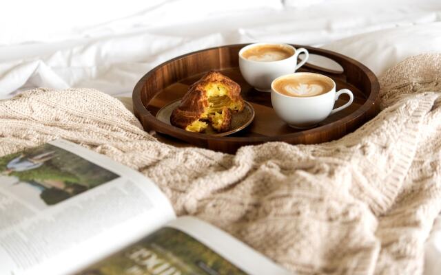 Black Walnut Inn & Vineyard