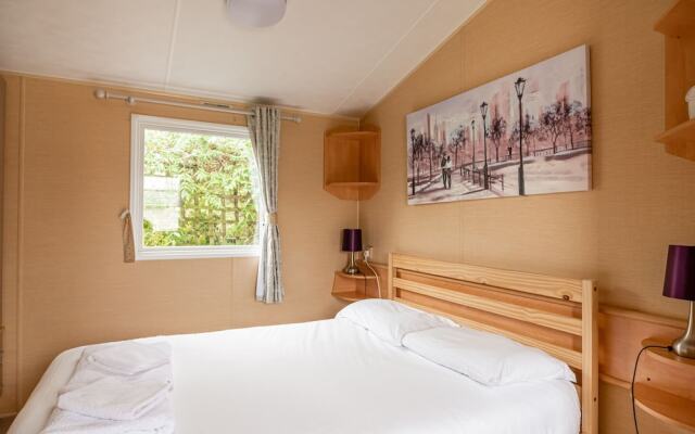 Simplistic Home in Hastings Near Old Town
