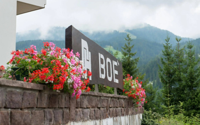 Apartments Boè
