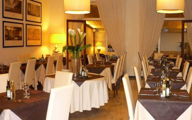 Hotel Ancora Riviera