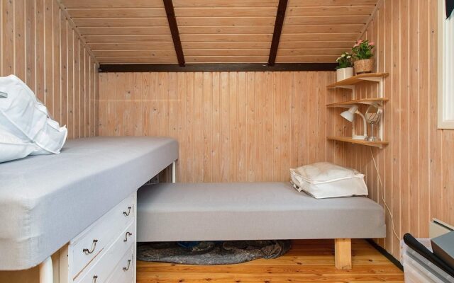 6 Person Holiday Home in Store Fuglede