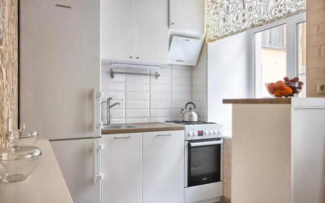 MyHomeYourHome Пирогова 10