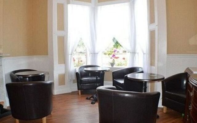 Diadem Hotel - Formerly The Shrewsbury Guest House