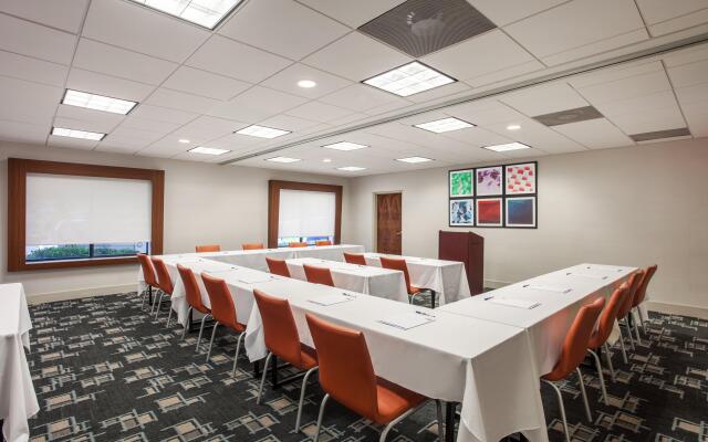 Holiday Inn Express Suites Augusta West -Ft Gordon