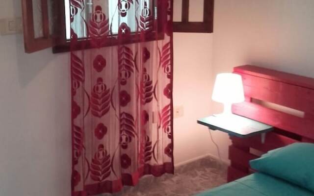 Que Encanto la Italiana