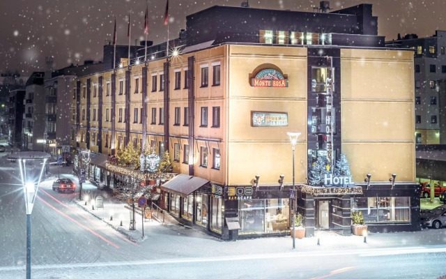 Arctic City Hotel