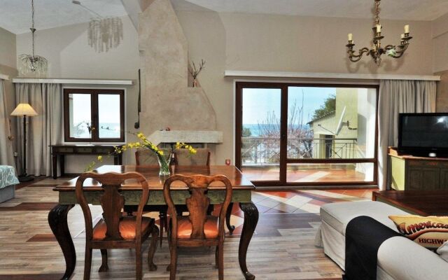 Lancaster Mansion - Aquarium Maisonette Fourka