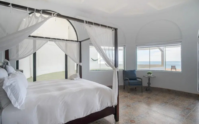 Tortugas Bay Resort