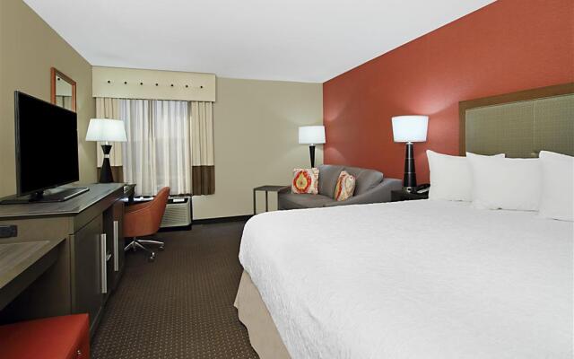 Hampton Inn Columbus - Airport