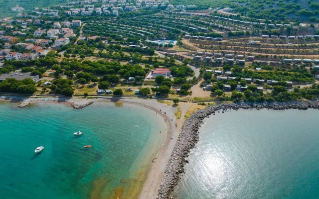 Seaside Deluxe Escape at Klenovica Camping