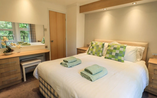 Forest Pines Lodge