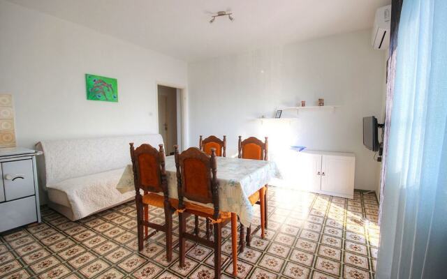 Apartment Josip