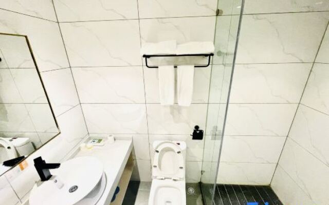 Stars Select Apartment (Kaiping Donghuicheng Branch)