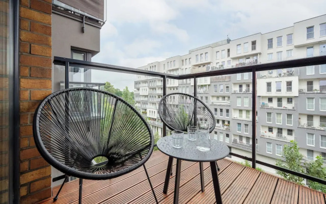 Apartment Dmowskiego by Renters Prestige