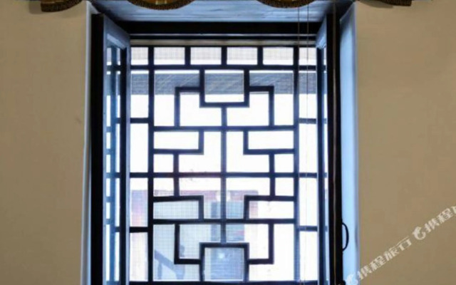 Fengguan Mountain Meilu Village Inn (Yangshuo Yulong River Scenic Area)