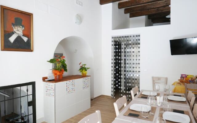 Opera Boutique Rooms