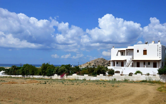 Zanneta Apartments and Suites