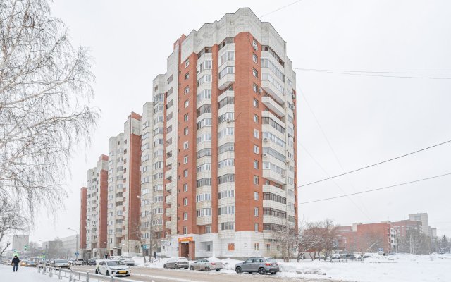 Апартаменты на улице Большакова