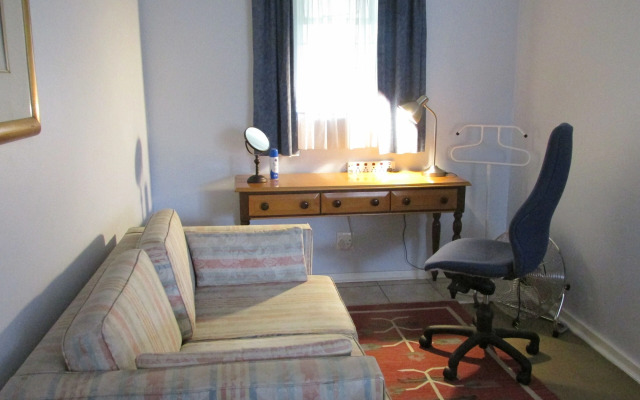 Acacia House Executive Suite