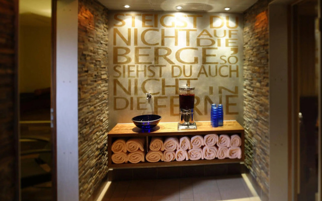 Hotel Spinne