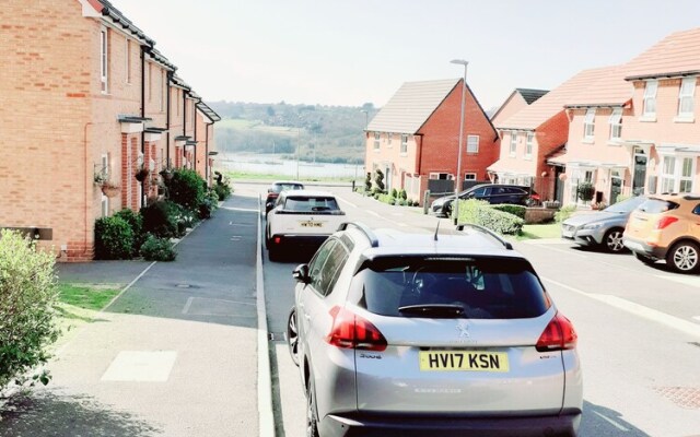 Inviting 3-bed House in East Cowes