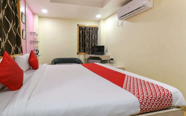 OYO 3993 Hotel Churuwala Inn