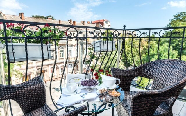 Отель «Фредерик Коклен»