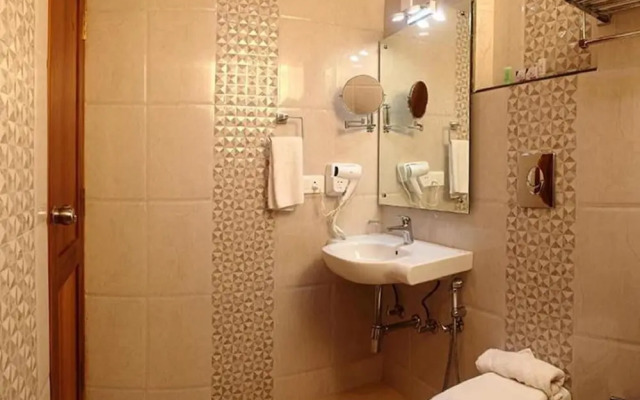 Vishnu Inn