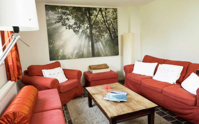 Mansion in Hastiere par Dela With Pool - фото 5