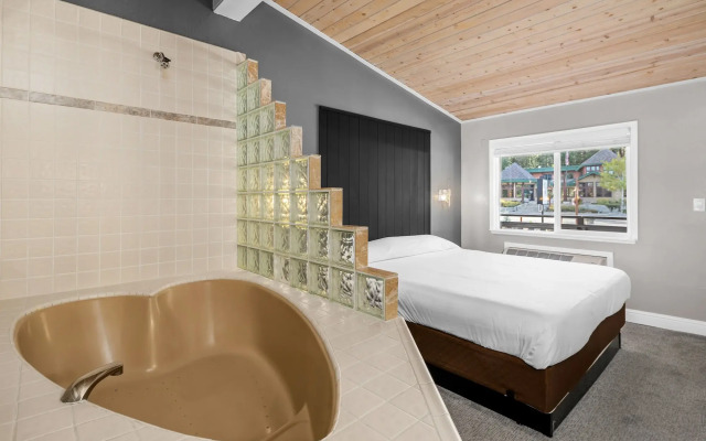 The Inn at Boatworks