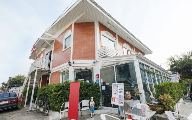 Nittaya Residence