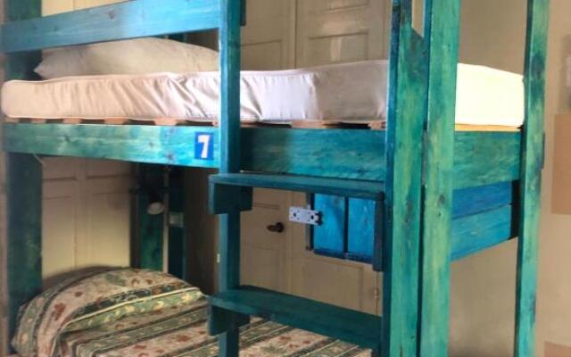 Hostel Beach House