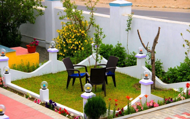 Hotel Jeevanam Villa