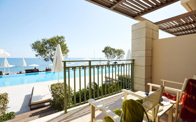 Giannoulis – Grand Bay Beach Resort - Adults Only