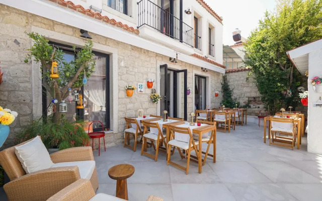 Portakal Cicegi Alaçatı