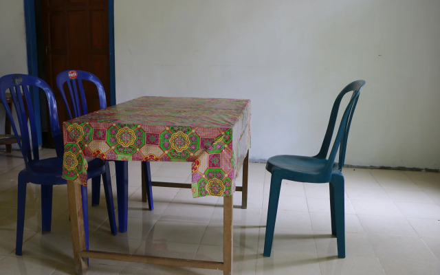Homestay Mbah Parni By Zuzu