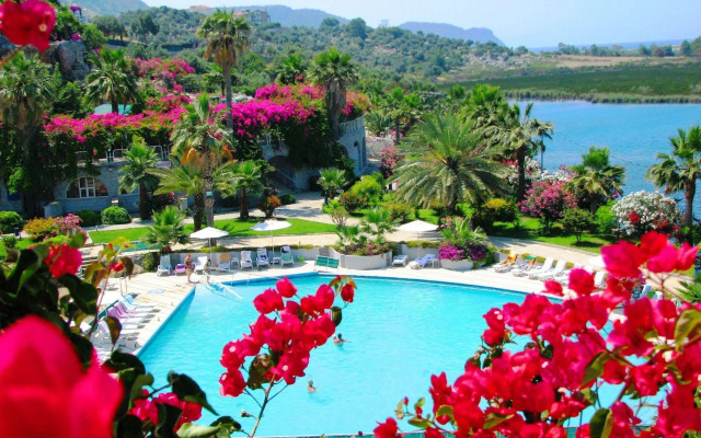 Thermemaris Thermal & Spa Resort