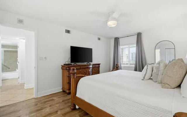 Seaspray Riverside 712
