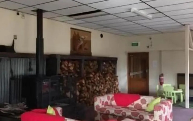 Kookaburra Ski Lodge