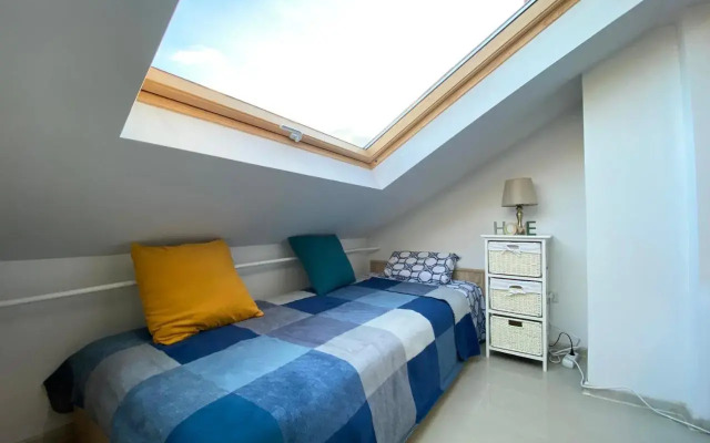 LK17 - Loft in the Center