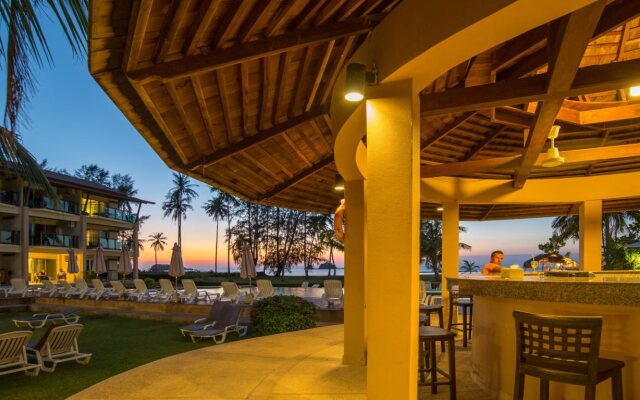 Lanta Pura Beach Resort