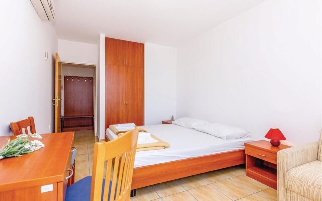 Beautiful Home in Dramalj With Wifi and 2 Bedrooms