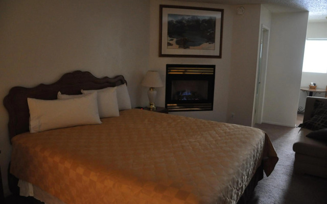 Cedar Inn & Suites