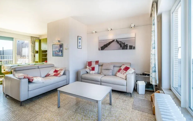 Penthouse in Seafront With Stunning Sea View