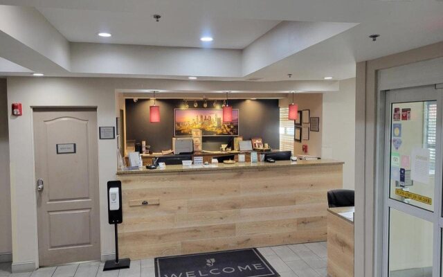Country Inn & Suites by Radisson, McDonough, GA