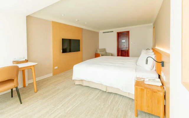 Tainan California Villa