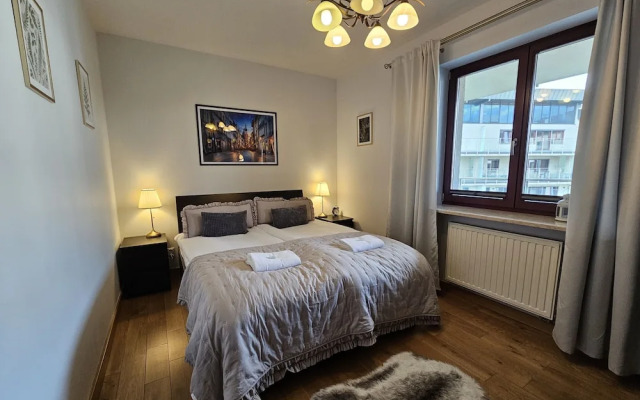 Ludwinowska Cozy Apartment by Renters