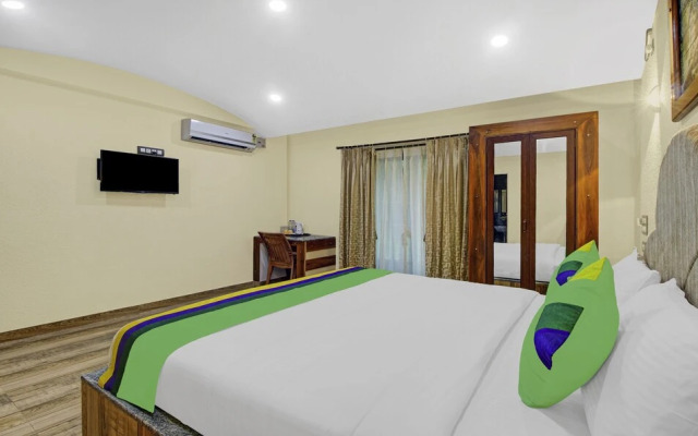 Treebo Majestic Palms, 2 Km From Colva Beach