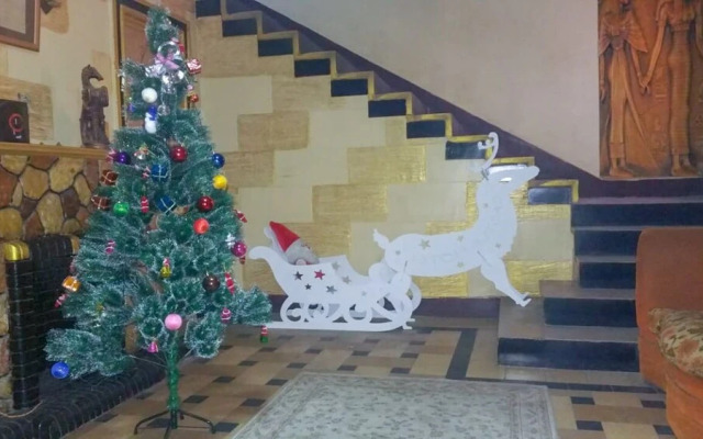 Castle Hotel - Hostel