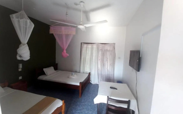 Comfy Dhows Hotel, Kilifi